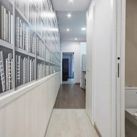 Alcam Books Apartment *