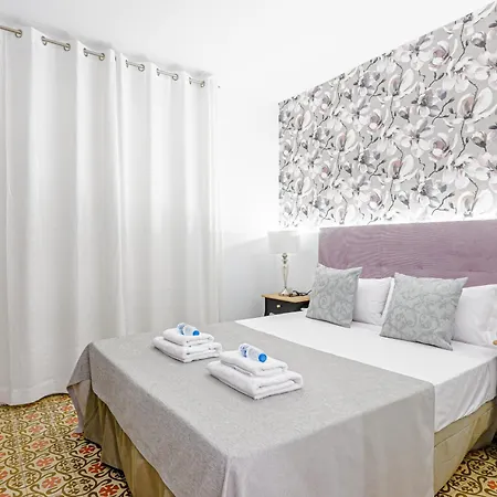 Alcam Books Apartment Barcelona
